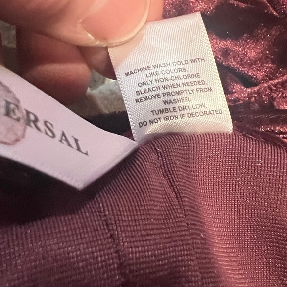 Velvet Dress XL Rich Jewel Toned Burgundy Holiday Festive Event Whimsigoth - Picture 8 of 8